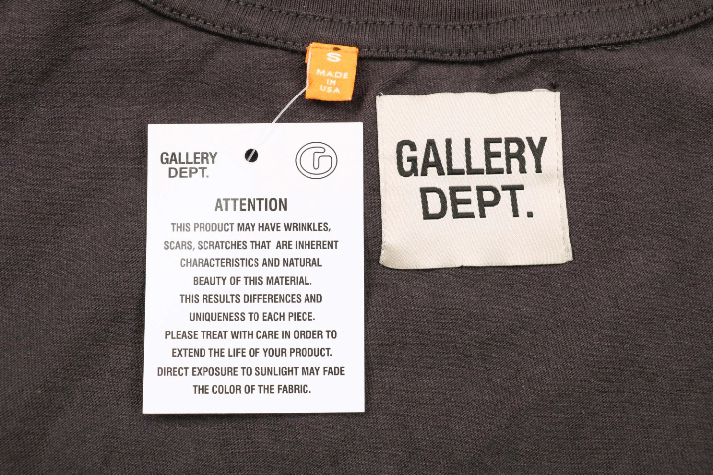 Gallery Dept Distressed French Letter Logo Print T-Shirt5.jpg