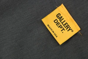 logo tag