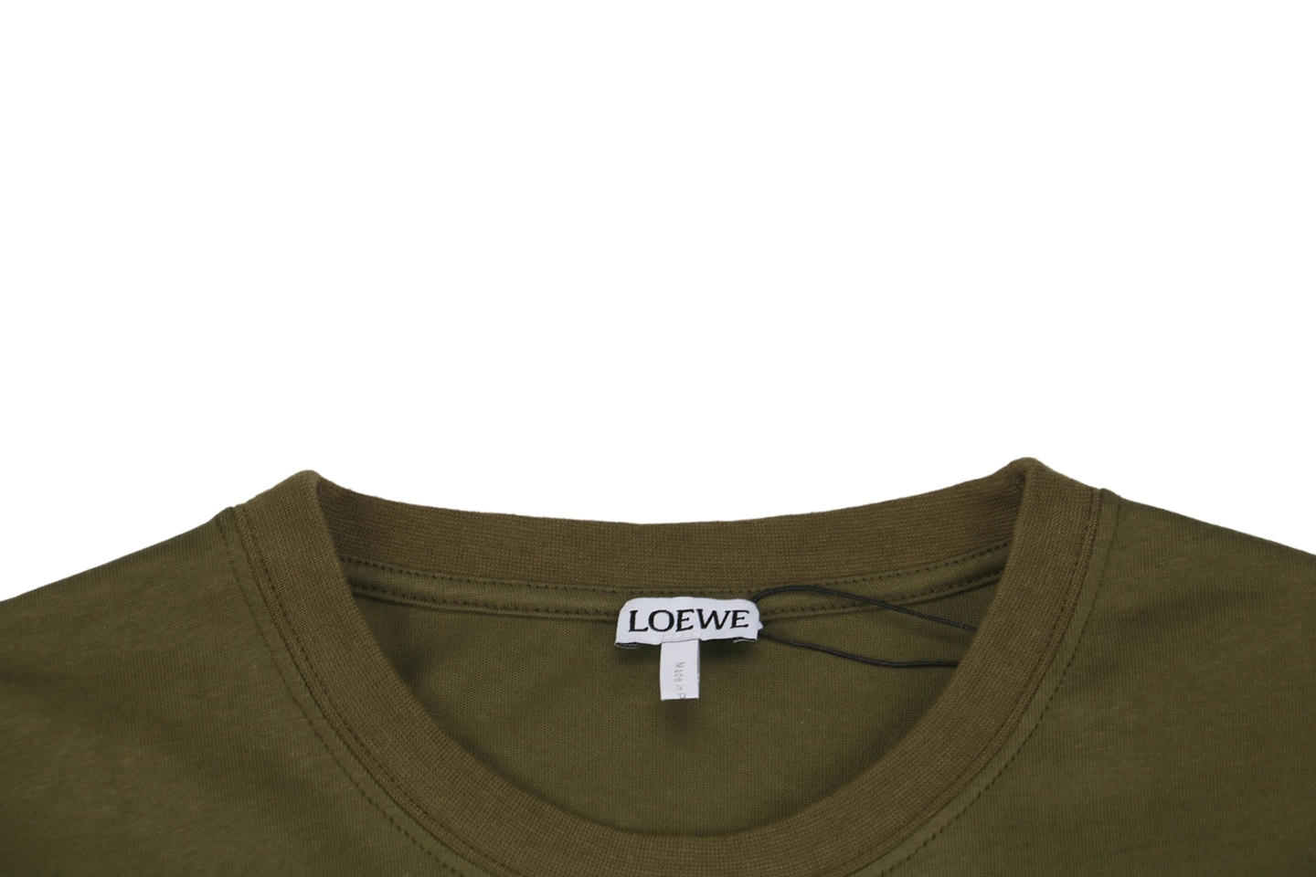 Neckline