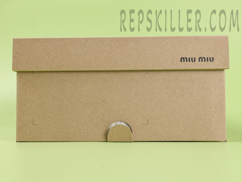 Shoe box