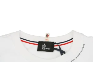 Neckline