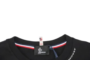 Neckline