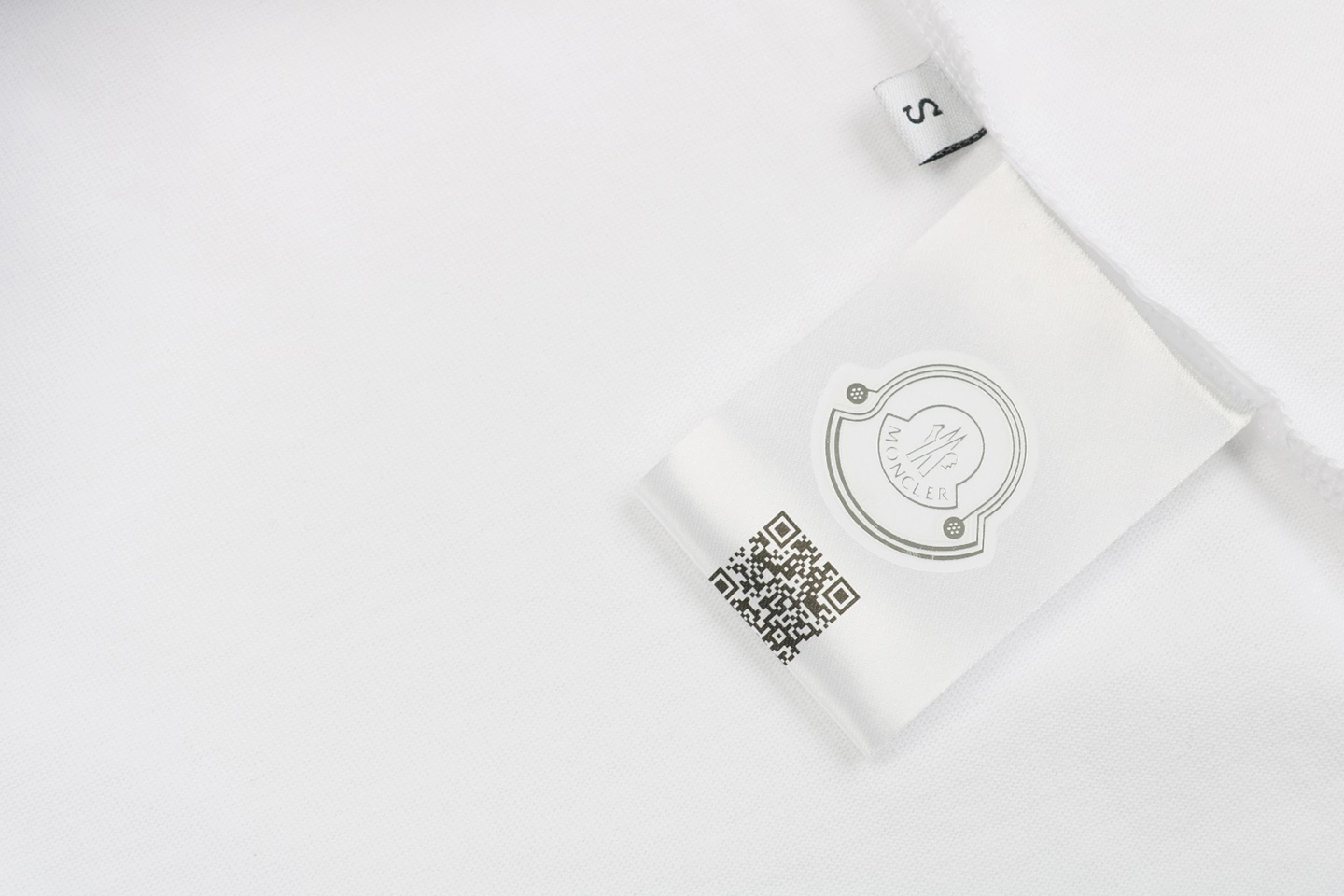 logo tag