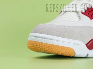 Toe cap