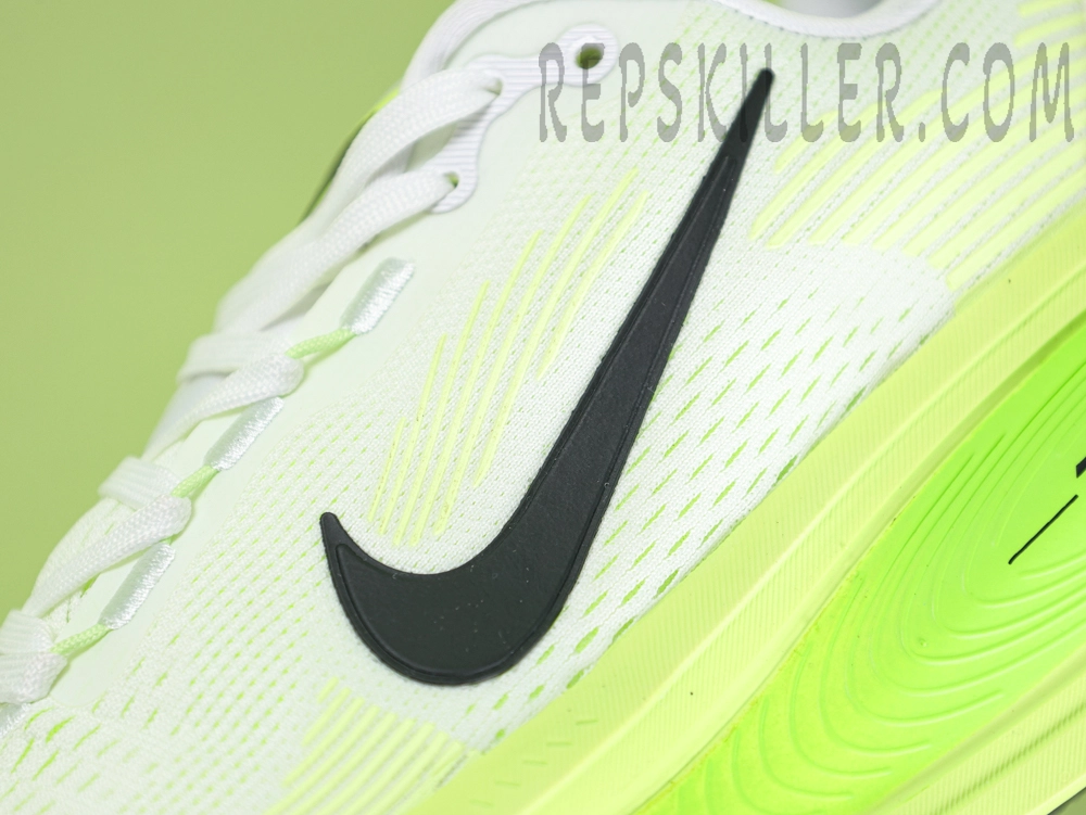 Nike Vomero 18 “White:Electric Green:Volt:Black”10