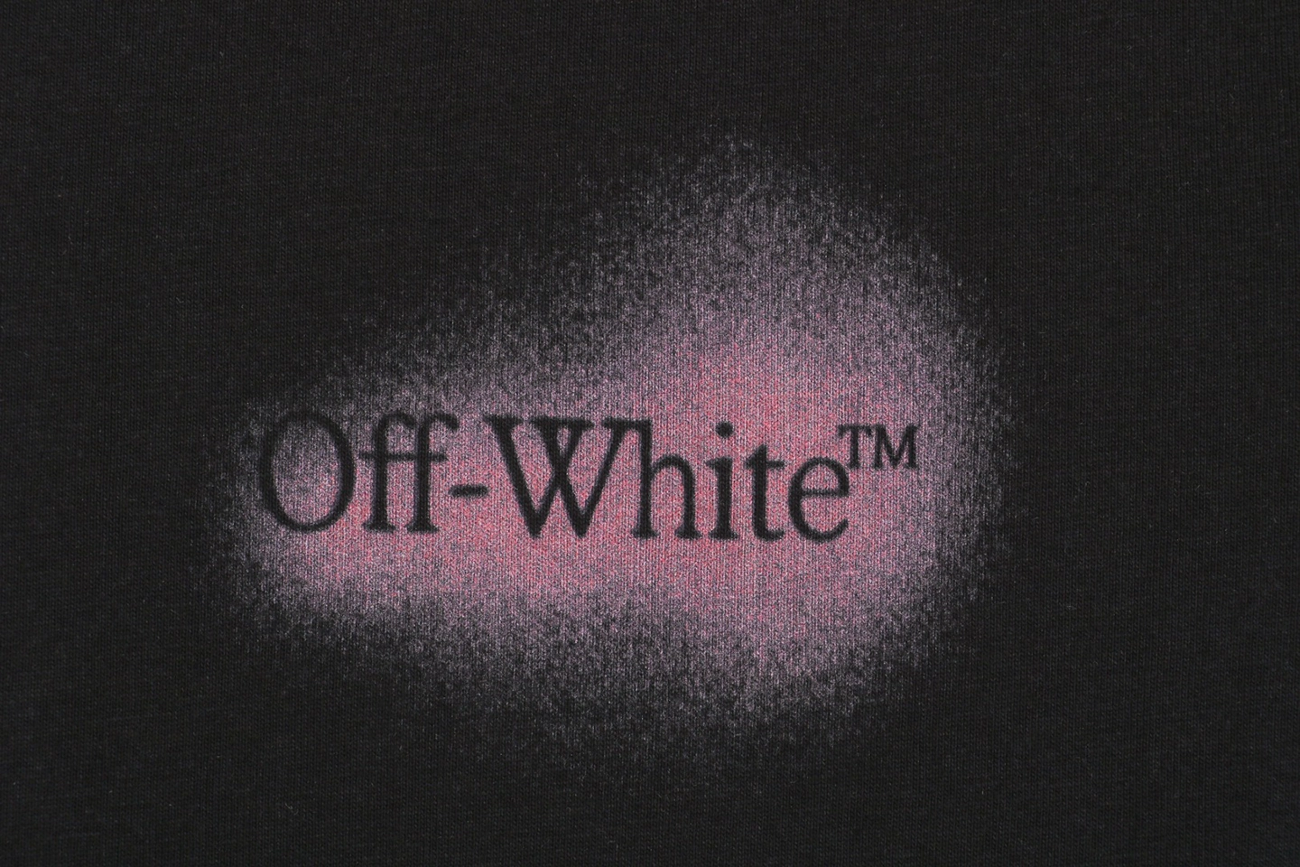 logo print
