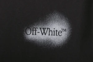 logo print