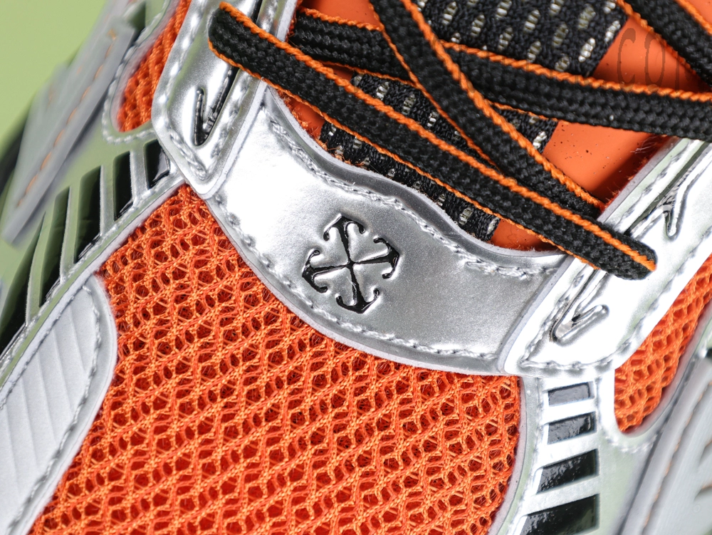 Off-White c:o Virgil Abloh Be Right Back “Silver Orange”10