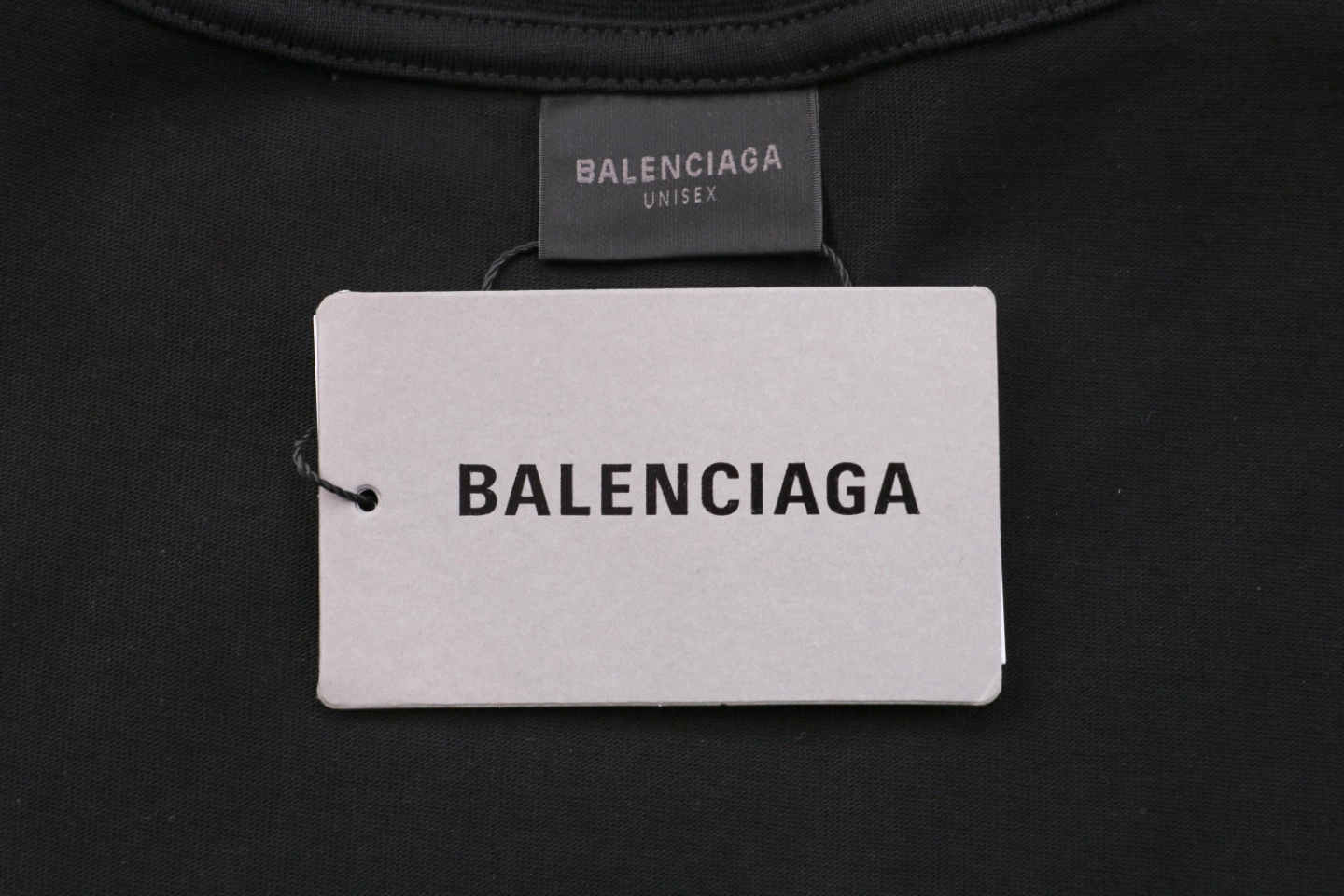 logo tag