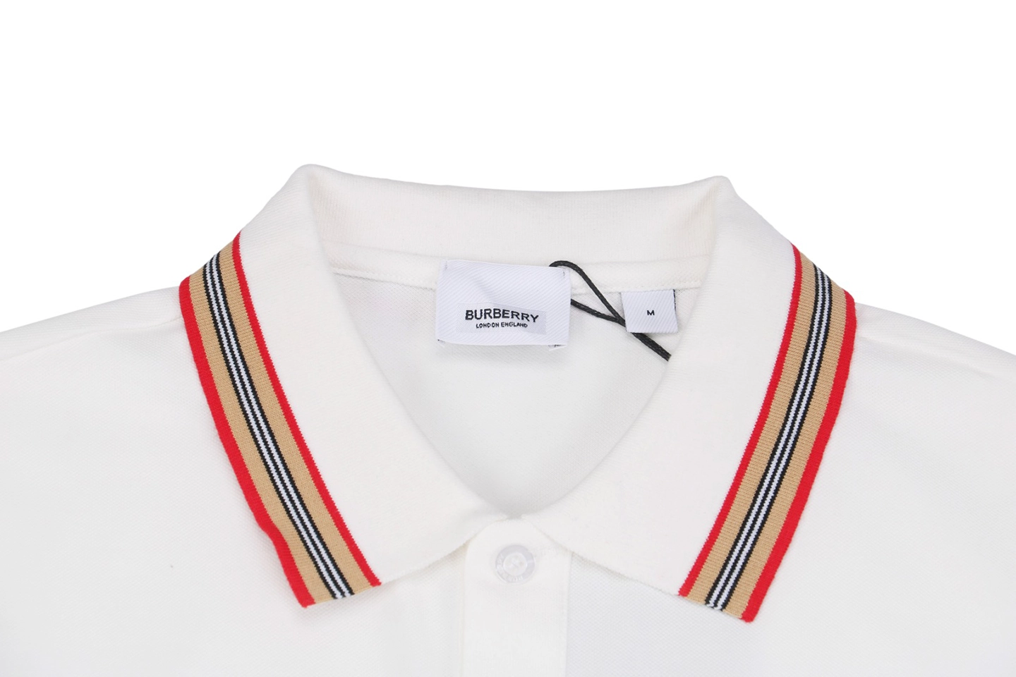 Neckline