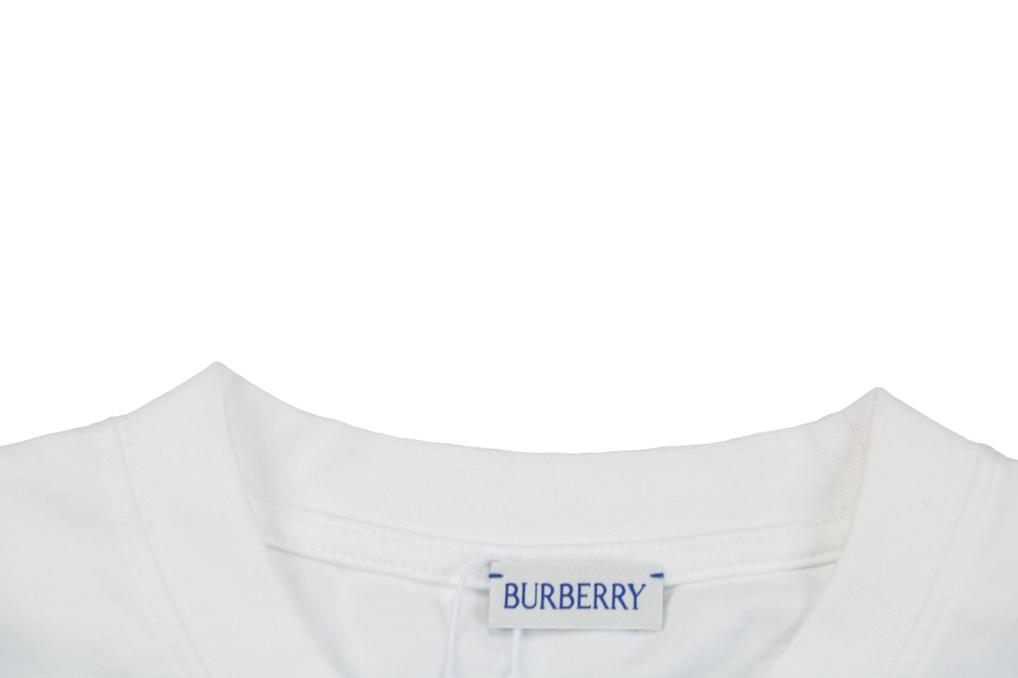 Neckline