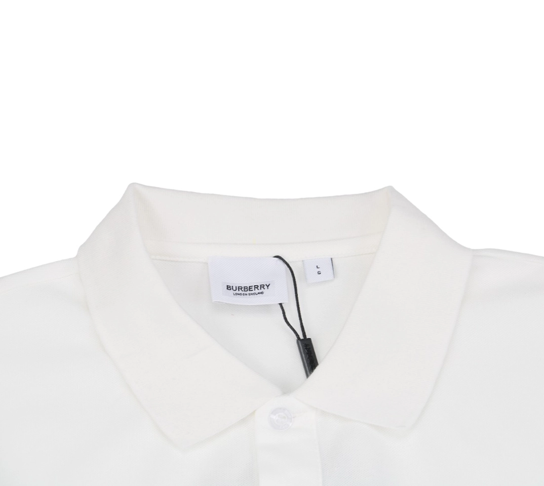 Neckline