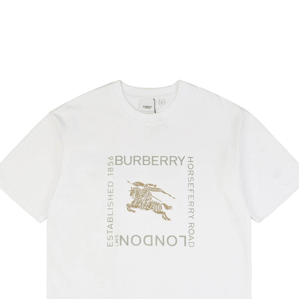 BBry Framed Letter & Knight Emblem Graphic T-Shirt White