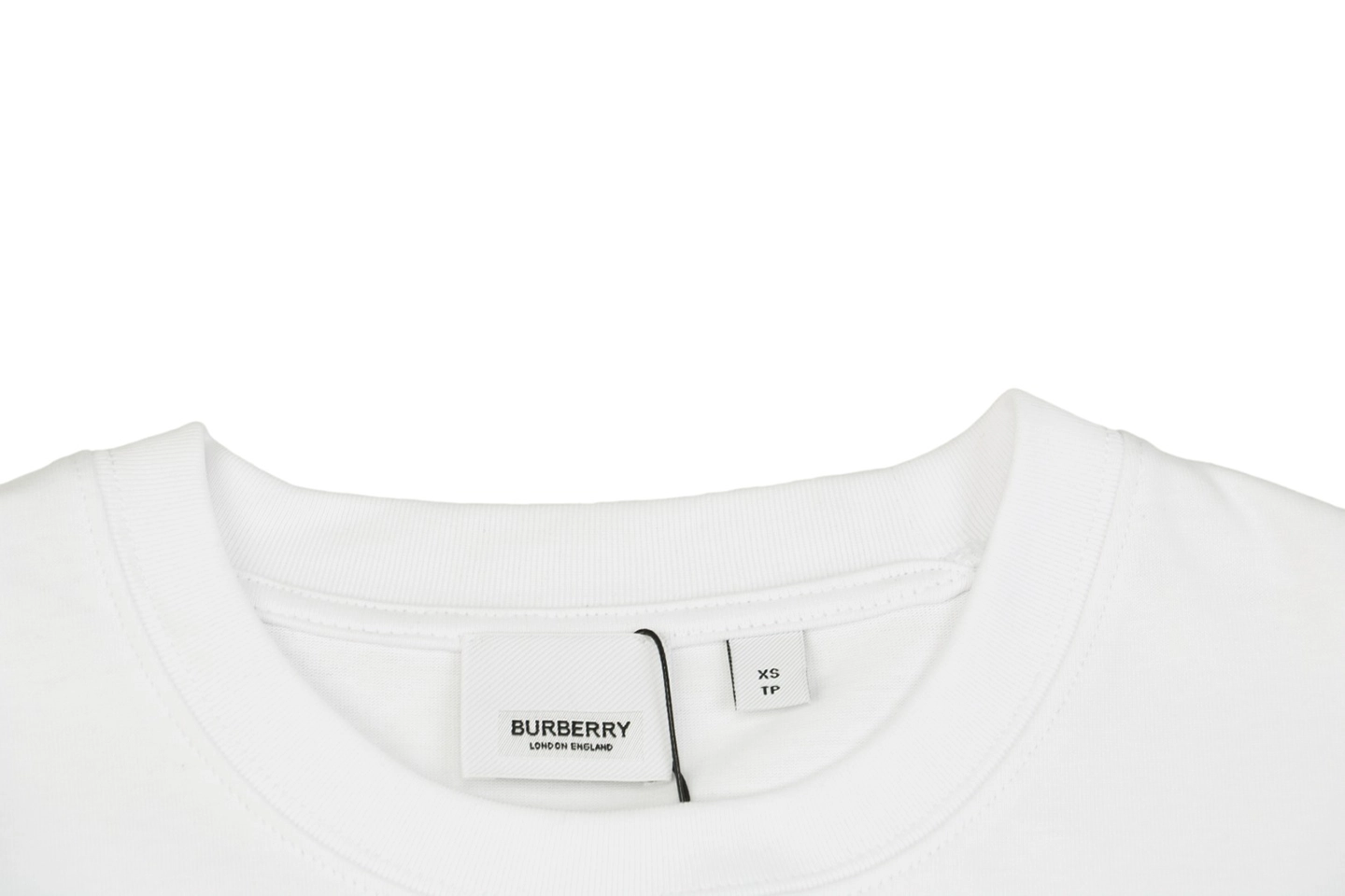 Neckline