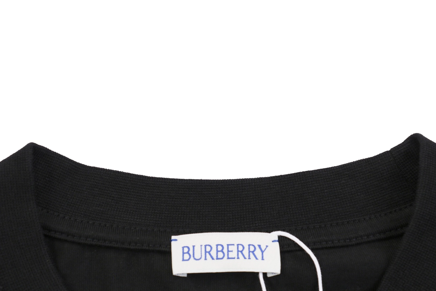 BBry Shoulder & Hem Equestrian Knight Print T-Shirt18.jpeg