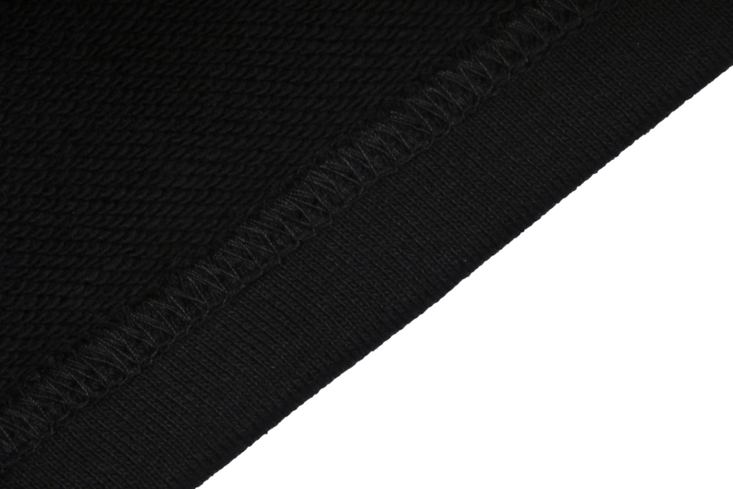 BBry Small Logo Letter Embroidered Shorts4.jpeg