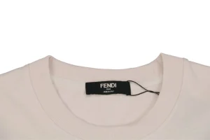 Neckline