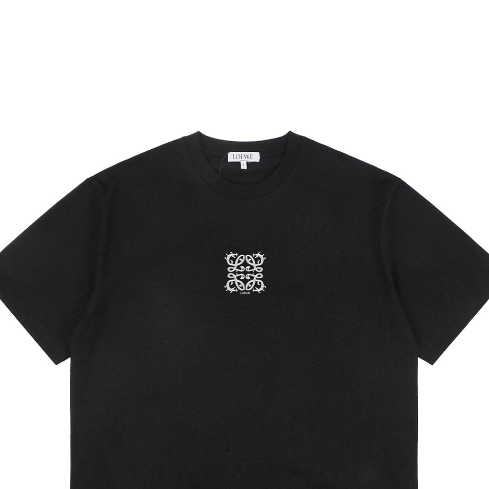 L Dragon Floral Logo Embroidered T-Shirt10.jpeg