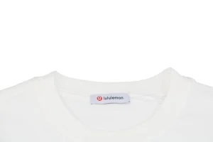 Neckline
