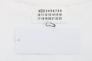 Logo tag