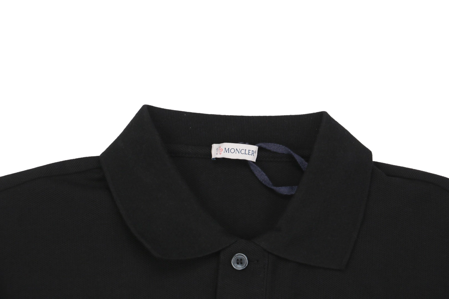 Neckline