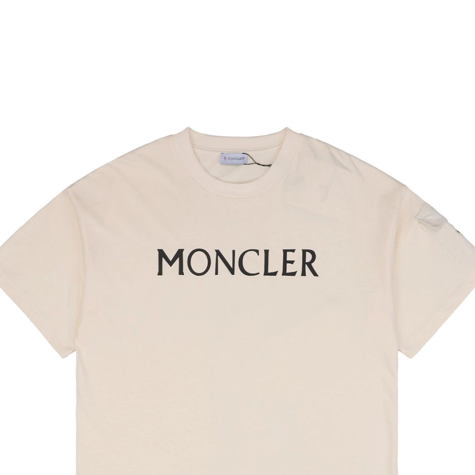 Mxxcler Sleeve Pocket MK Logo Patch T-Shirt4.jpeg