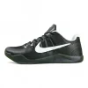 Kobe 11 Team Bank “Black”