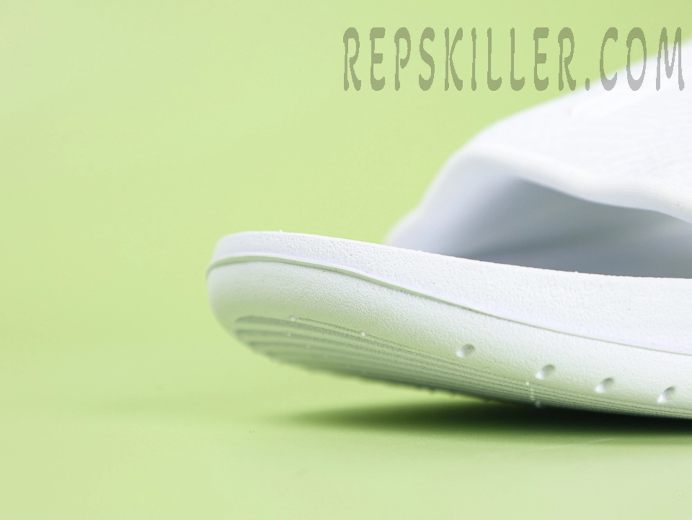 Toe cap