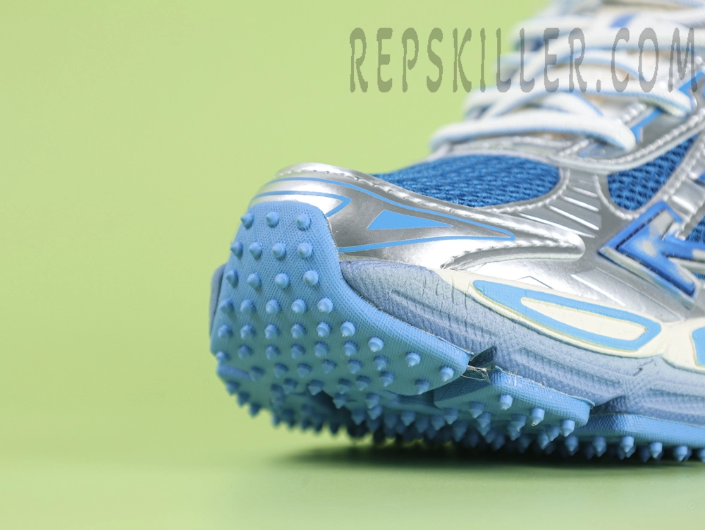 Toe cap