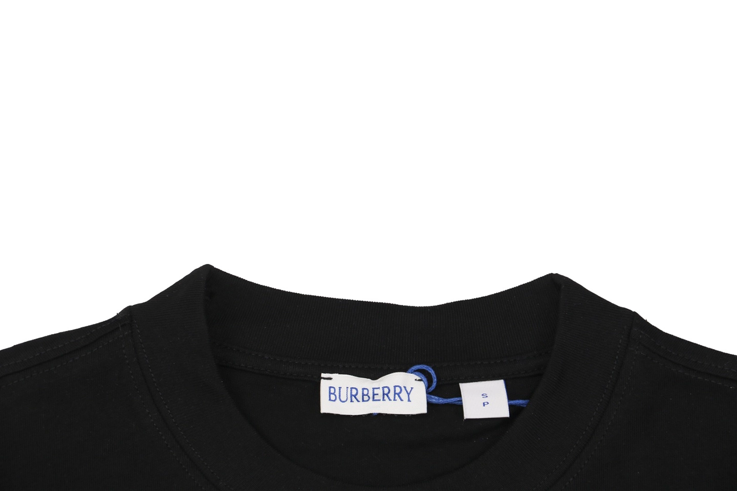 Neckline