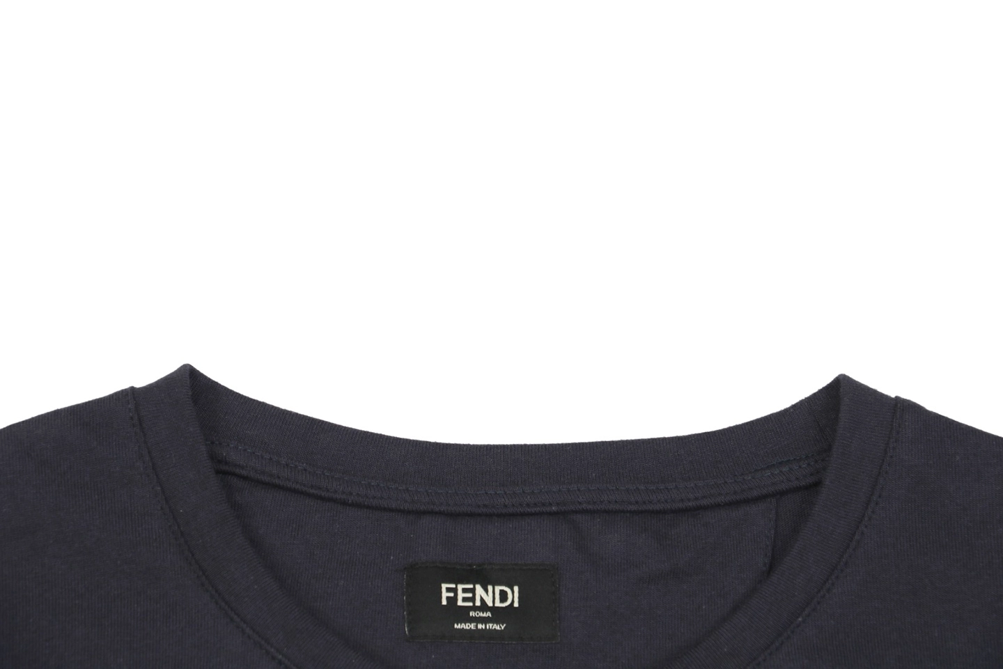 Neckline