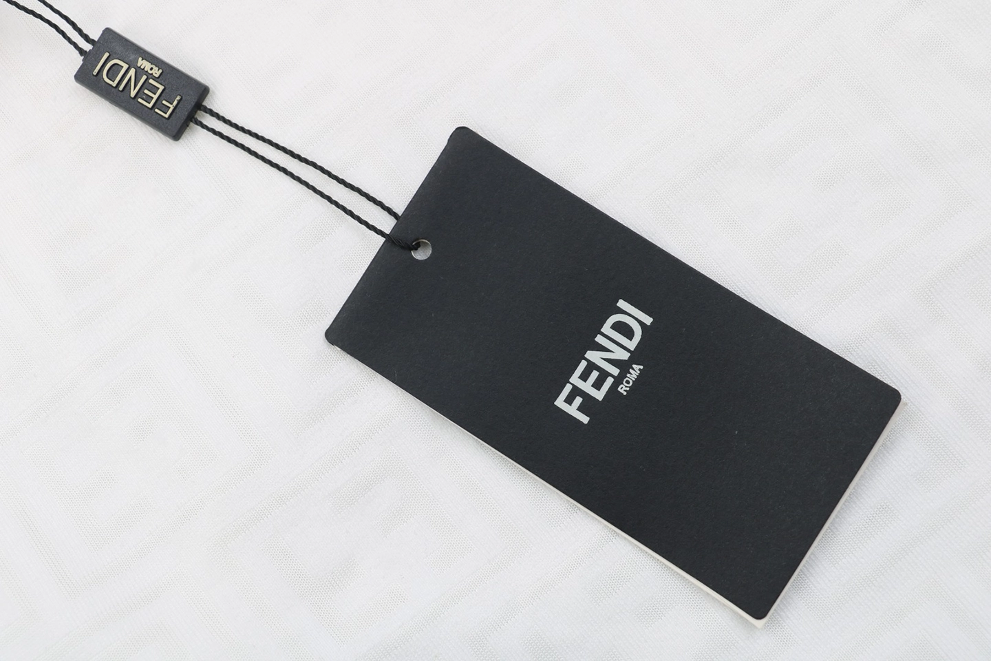 Logo tag