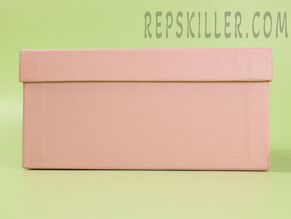 Shoe box