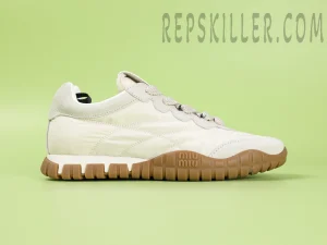 Shoe side