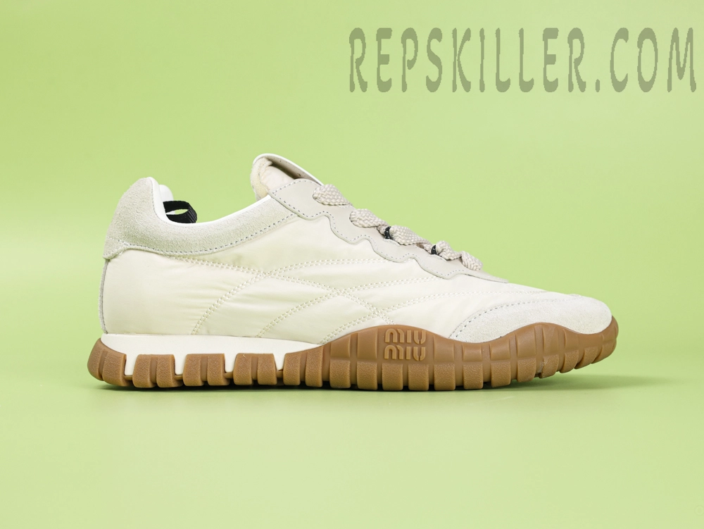 Shoe side