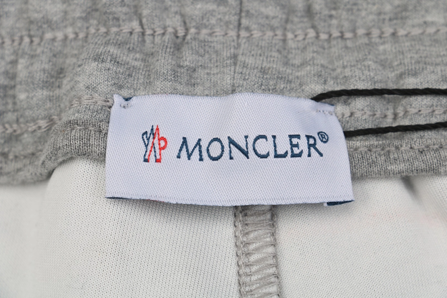 Logo tag