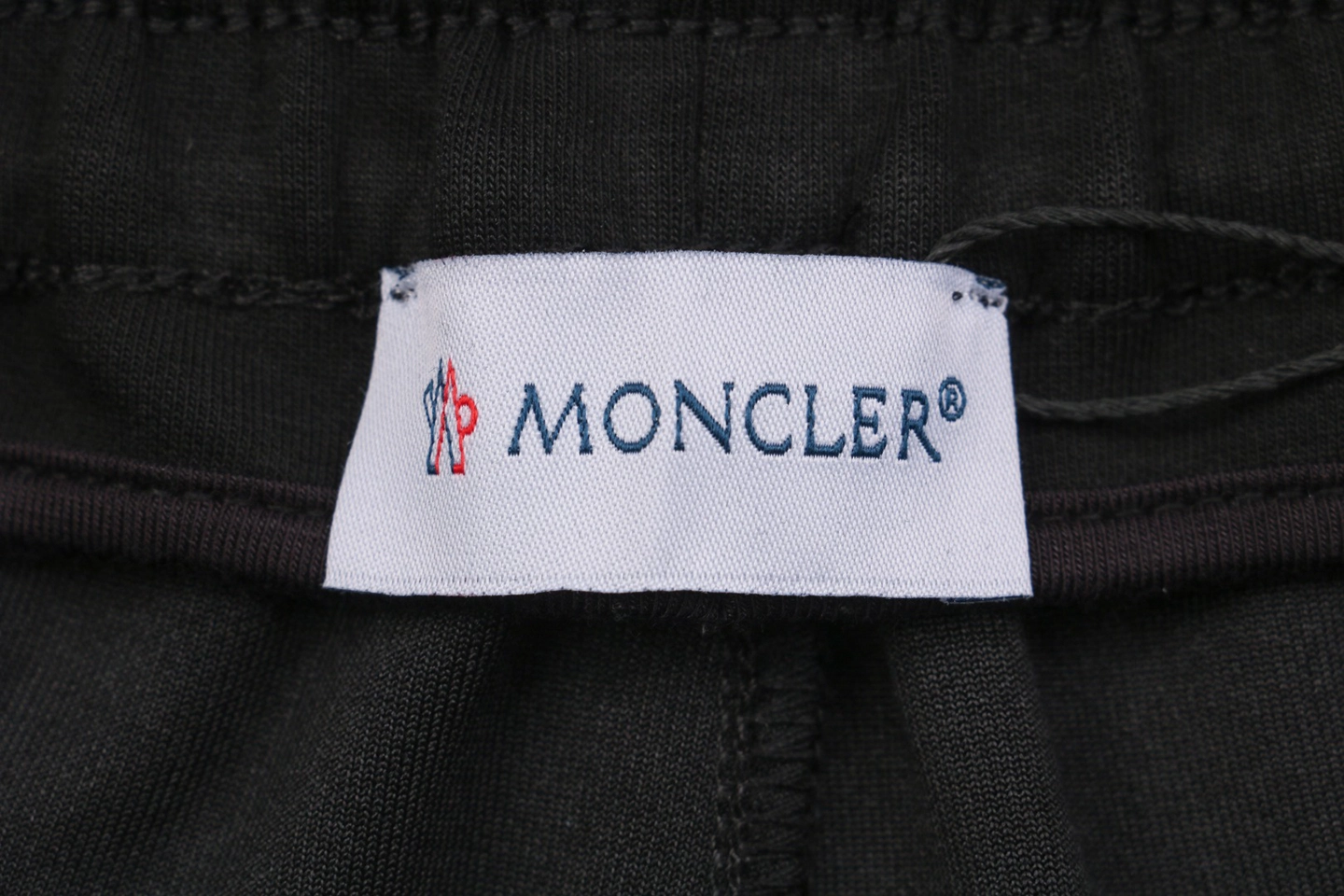 Logo tag