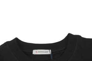 Neckline