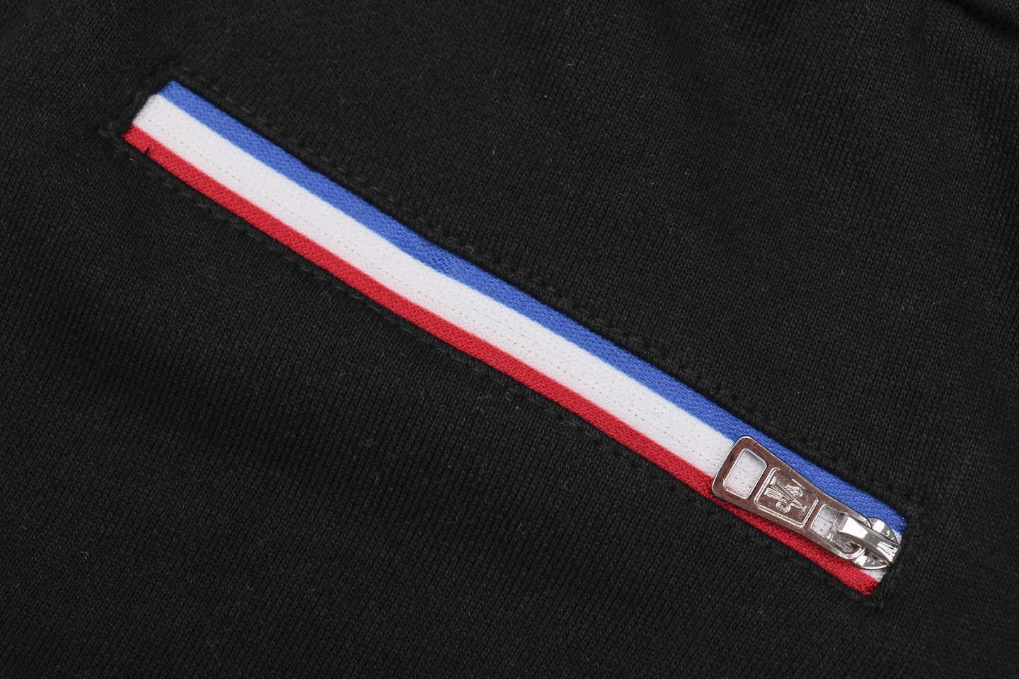 Mxxcler Logo Patch Back Pocket Stripe Shorts16.jpeg