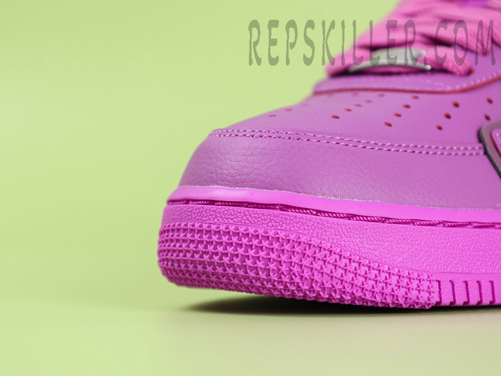 Toe cap