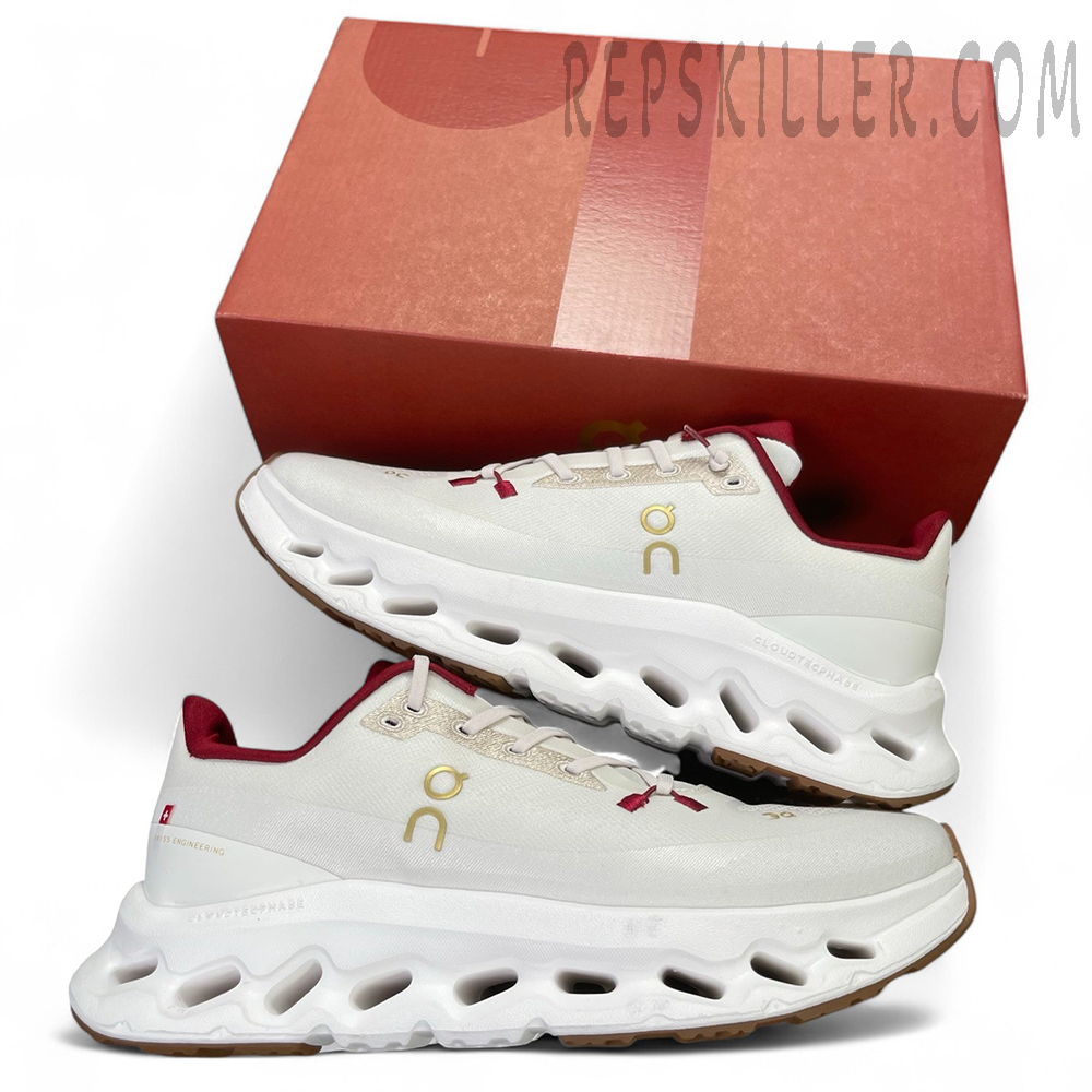 On Cloud Tilt Runner “Year of the Snake” Pearl