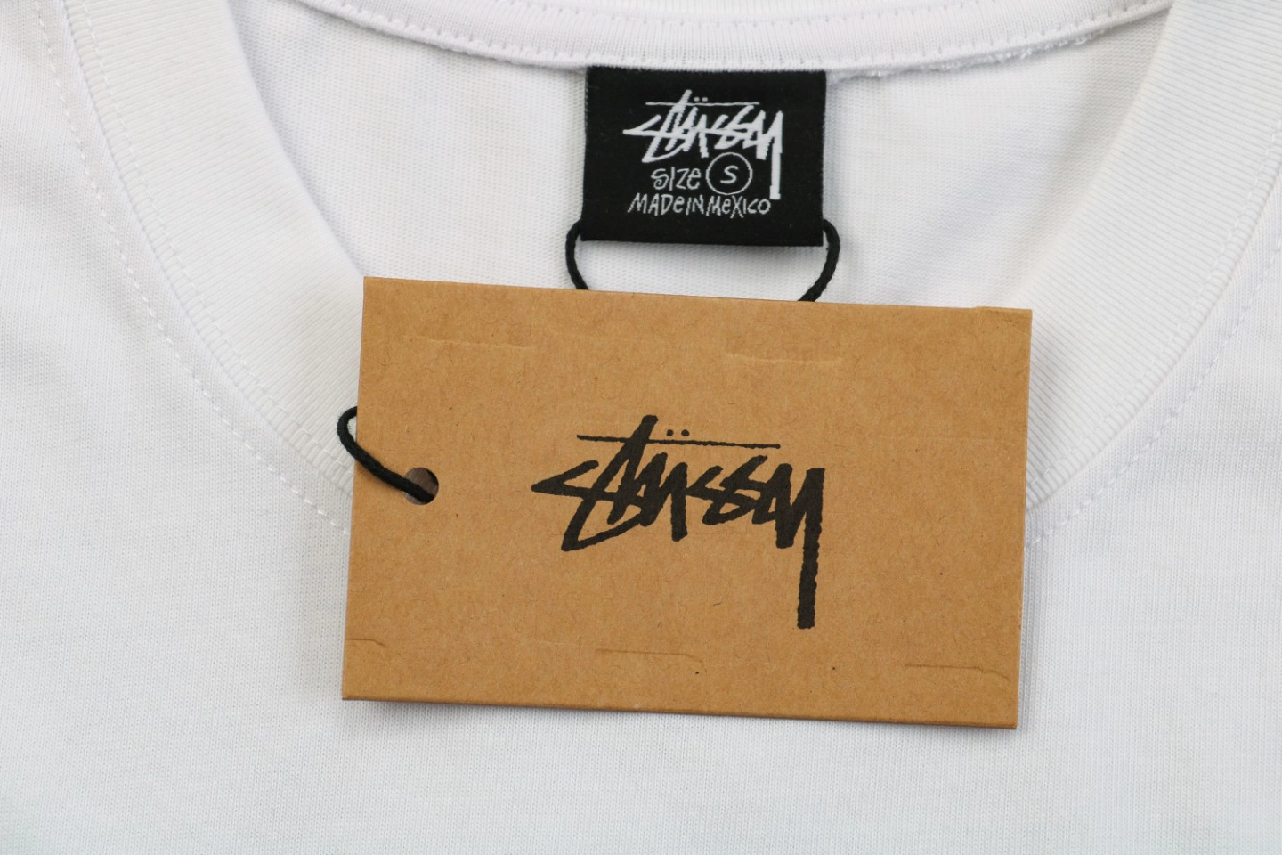 Logo tag