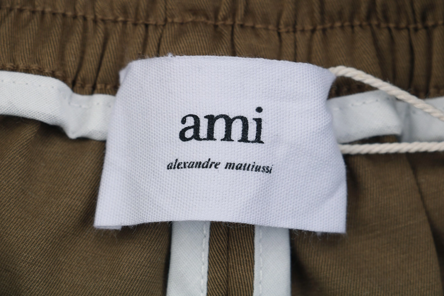 Logo tag