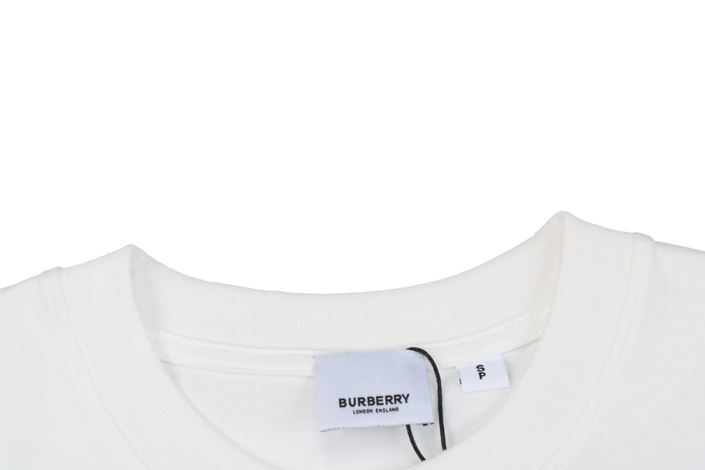 Neckline