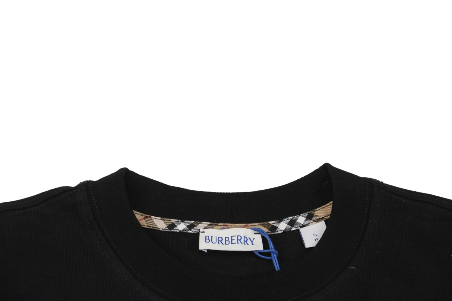 Neckline