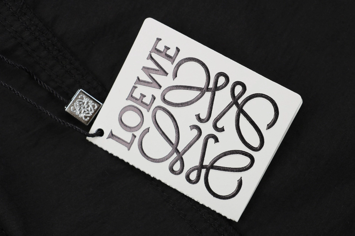 L Rear Pocket Eyelet Anagram Embroidery Shorts8.jpeg