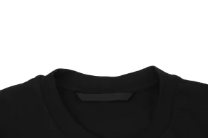 Neckline