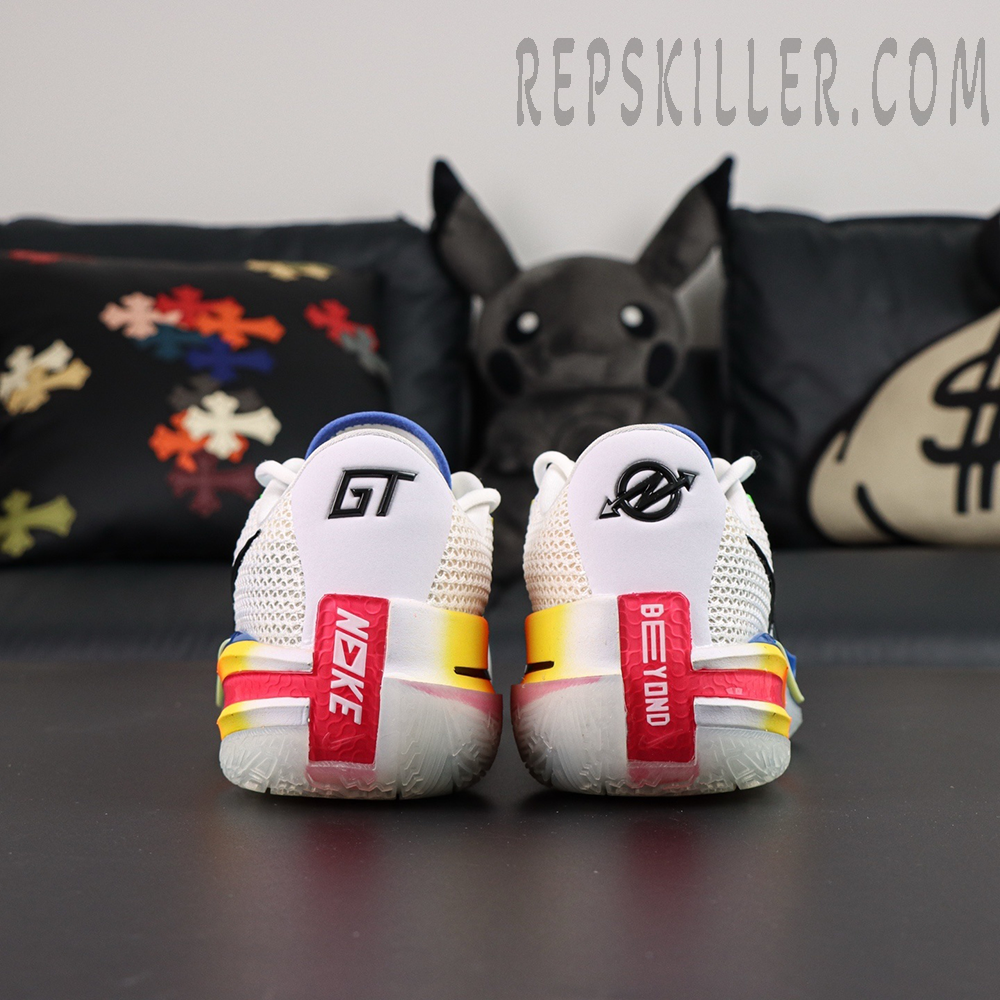 Nike Air Zoom G.T. Cut 'Ghost'2