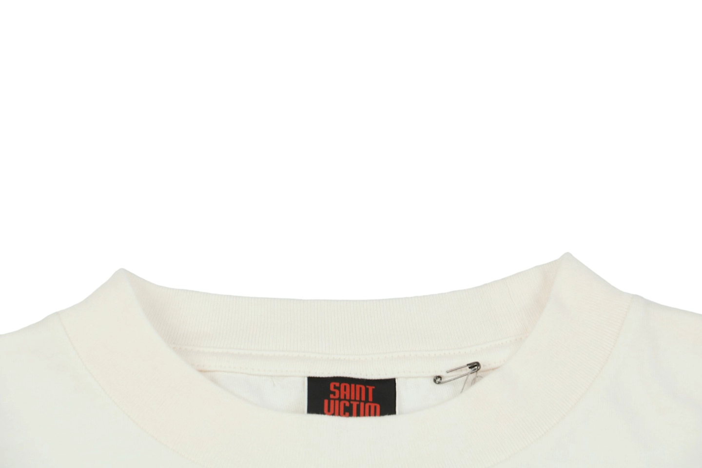 Neckline