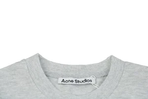 Neckline